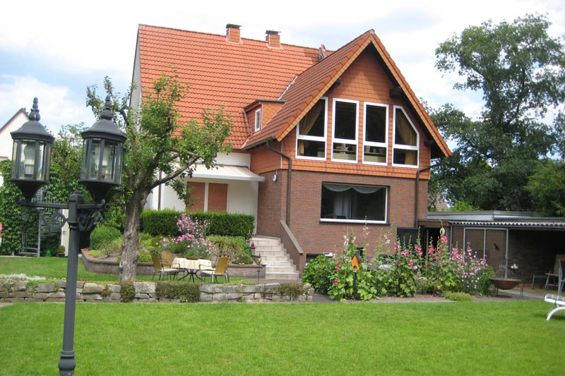 Leo Riske Immobilien in Bad Lippspringe, Einfamilienhaus in Marienloh